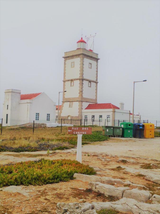 Casa Da Praia De Peniche Apartment Bagian luar foto